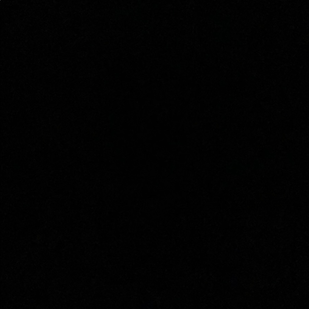 Meet your Posher, Liora